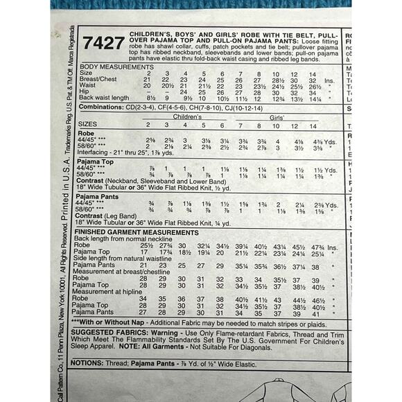 McCalls 7427 Sewing pattern Kids robe pajama top pant size 4 5 6 - Picture 4 of 6